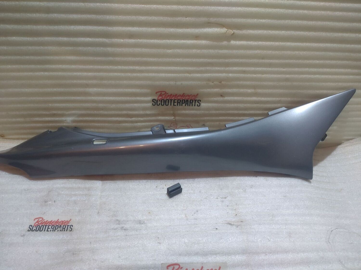 Verkleidung Yamaha XJ 600 N 4BRA Seitenteil Rechts