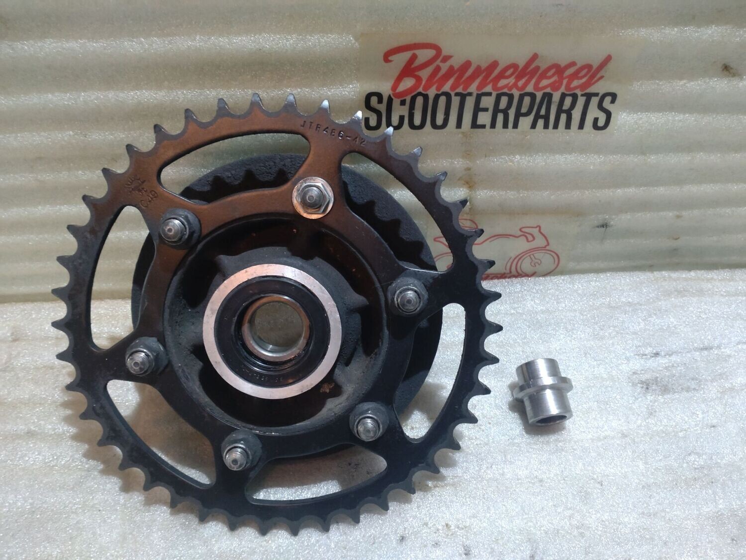 Kettenradträger Kawasaki GPZ 500s EX500A #2 Hinterradnabe