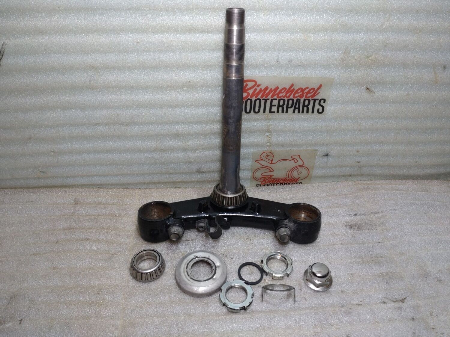 Gabelbrücke Yamaha XJ 600 N S 4BRA Unten +Steuersatz