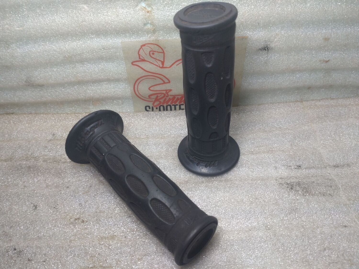Griffe Malaguti Original Paar 22+24mm
