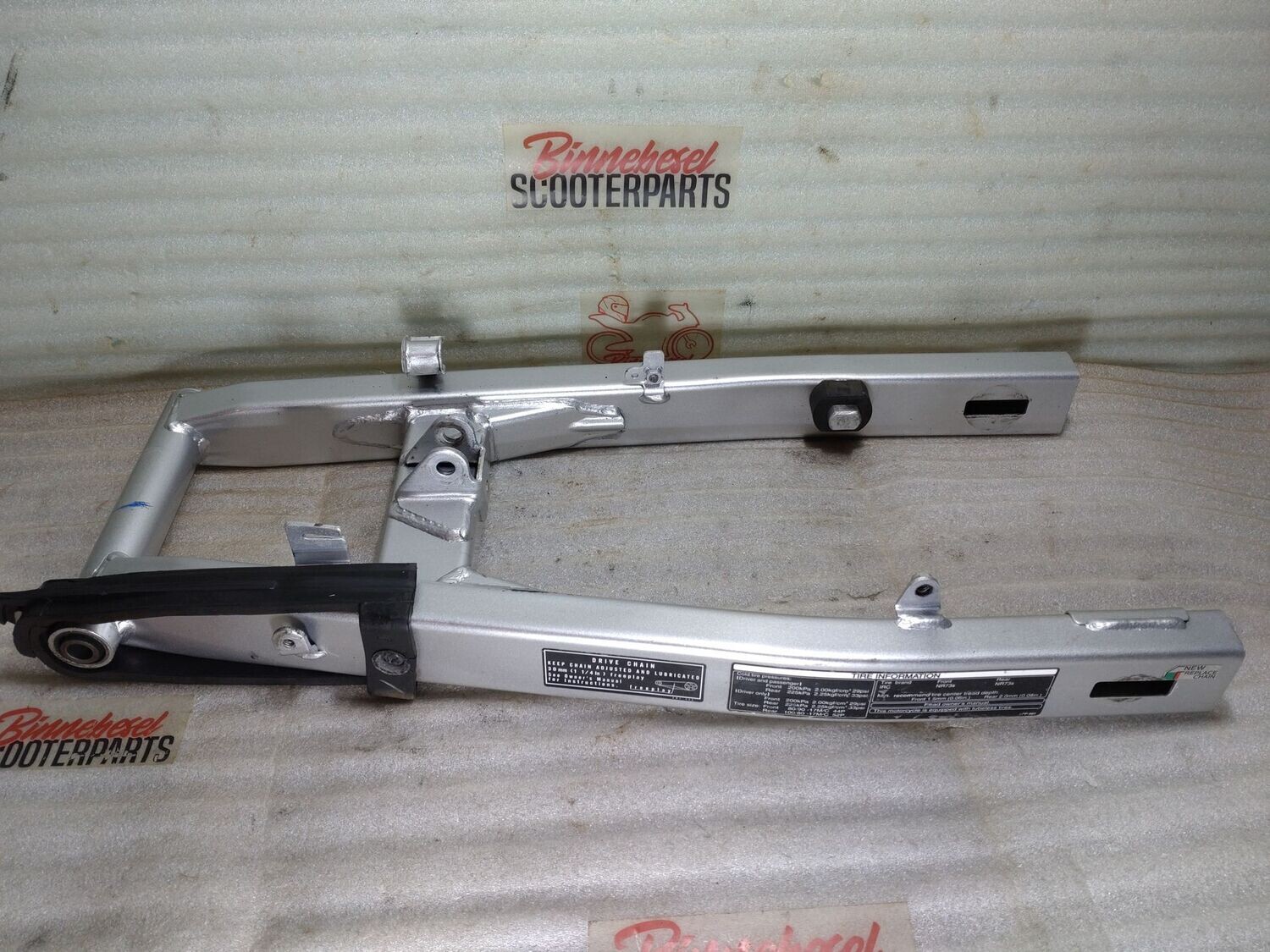 Schwinge Honda CBR 125 R JC34 Hinterrad