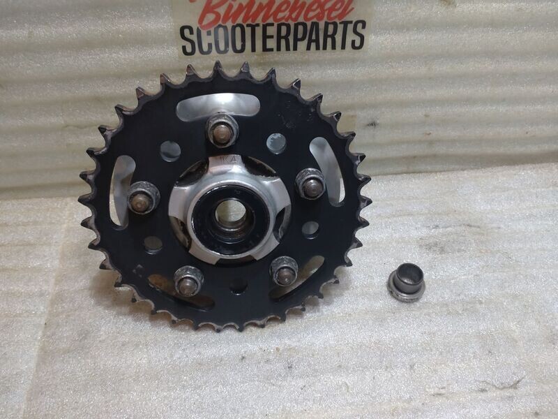 Kettenradträger Honda CB 450s PC17 Hinterradnabe Kettenradträger Honda CB 450s PC17 Hinterradnabe
