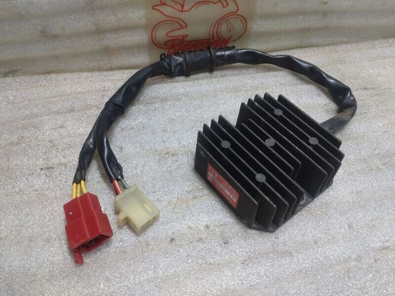 Spannungsregler Honda CB 450s PC17 SH532-12 Shindengen
