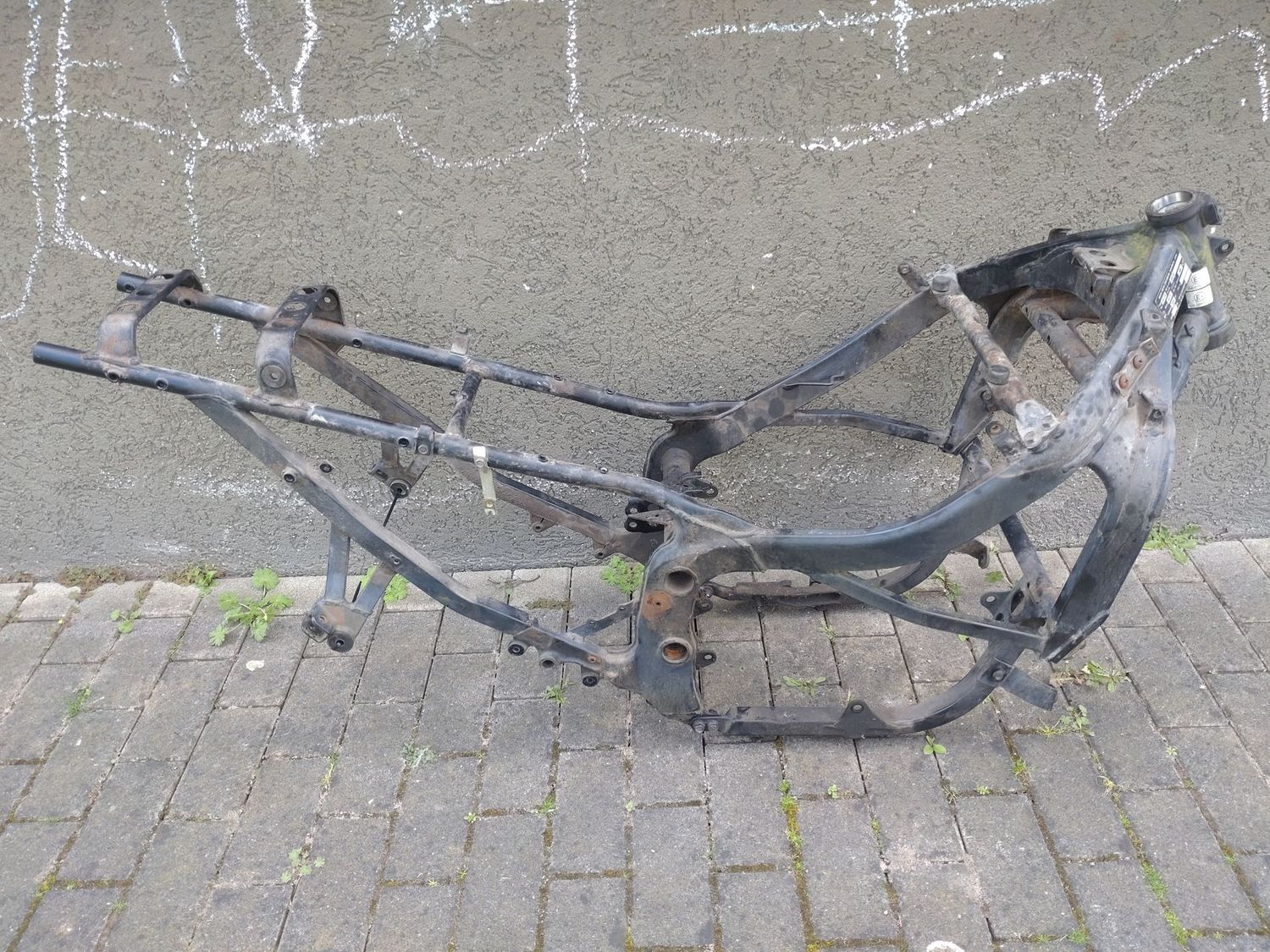 Fahrgestell Suzuki GSX 600 F GN72B109375 +Papiere