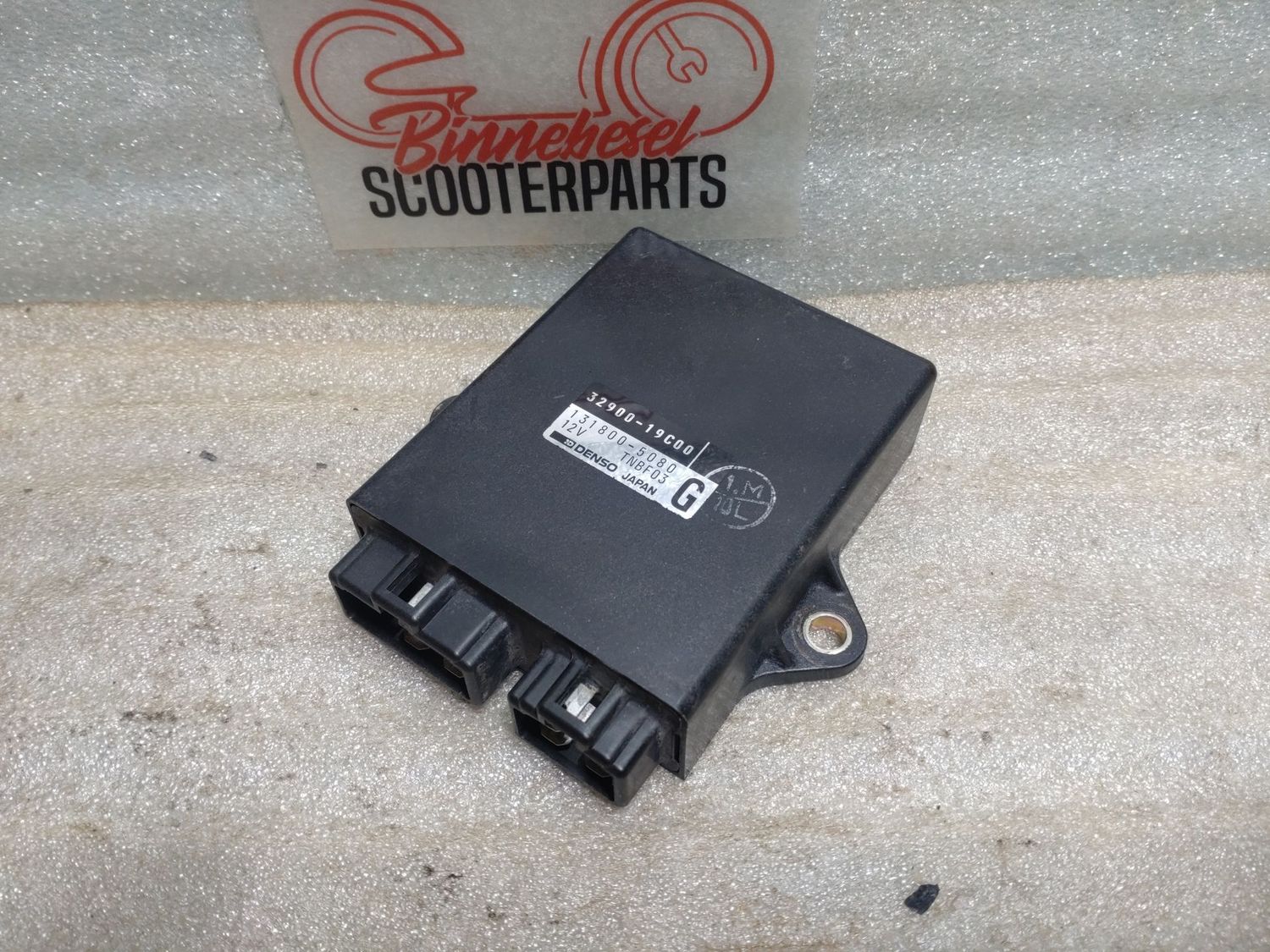 CDI Suzuki GSX 600 F GN72B Steuergerät #2 TNBF03