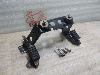 Rahmenteil Suzuki GSX 600 F GN72B Halterung Benzintank #2