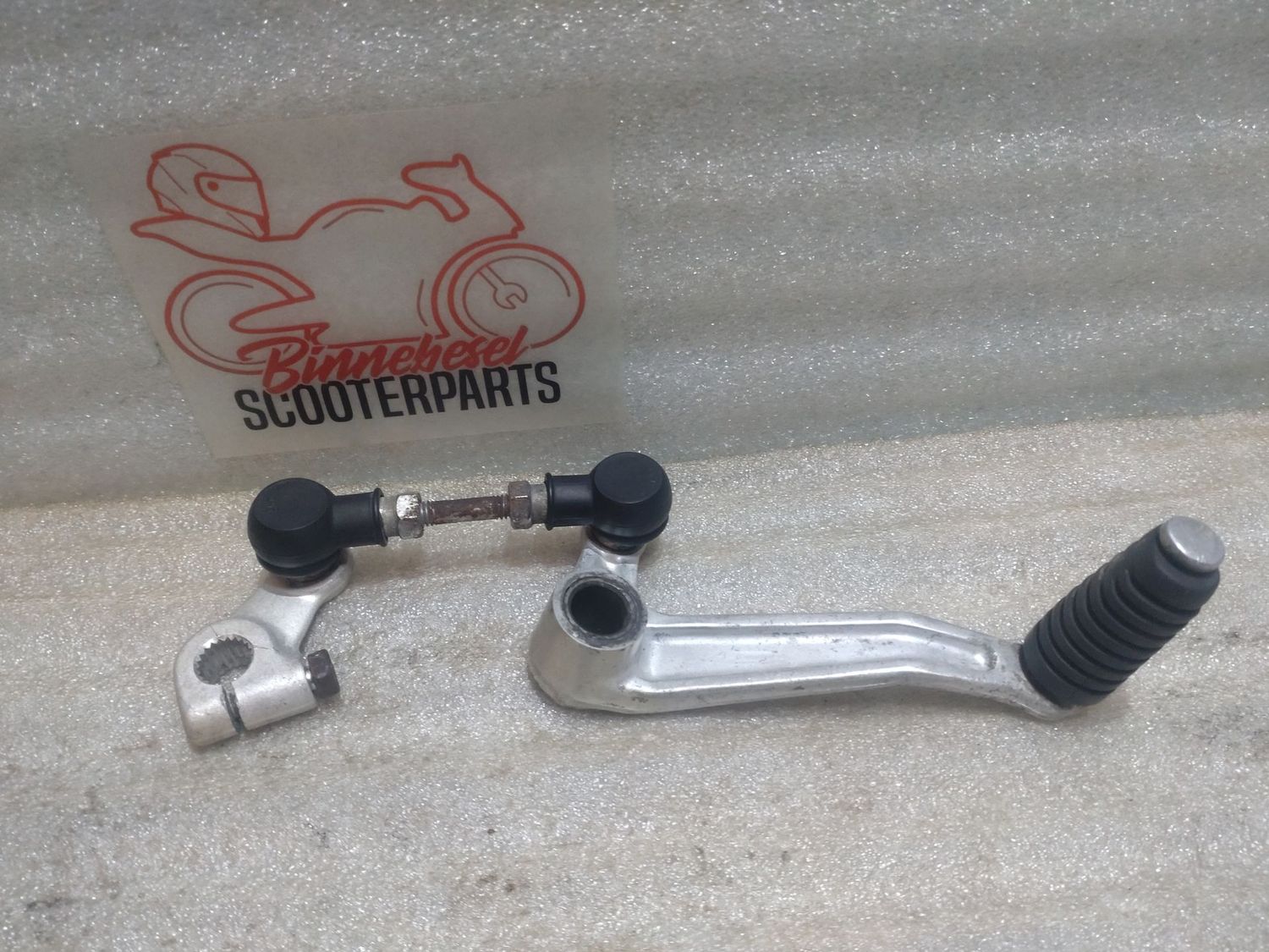 Schalthebel Suzuki GSX 600 F GN72B #2 Komplett