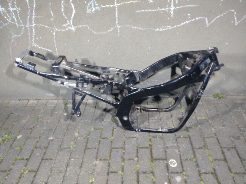 Fahrgestell Suzuki GS 500 E GM51B114070 +Brief +Schein