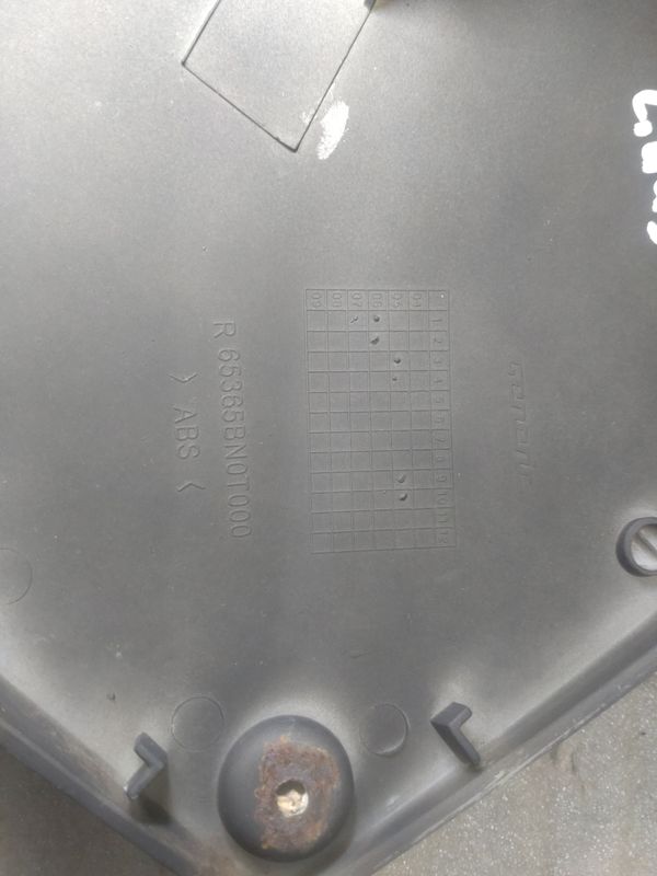 Verkleidung Generic XOR Vorn Links