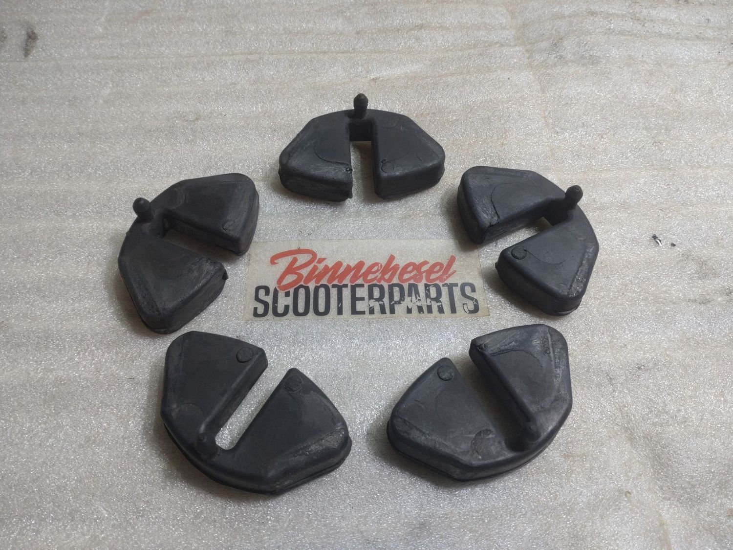 Ruckdämpfer Suzuki GS 500 E GM51B Hinterrad Komplett
