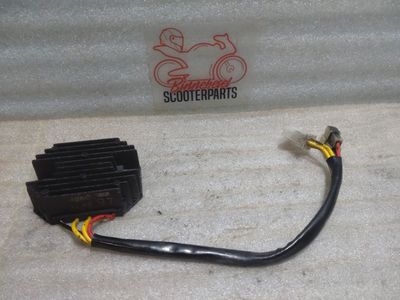 Spannungsregler Suzuki GS 500 E GM51B