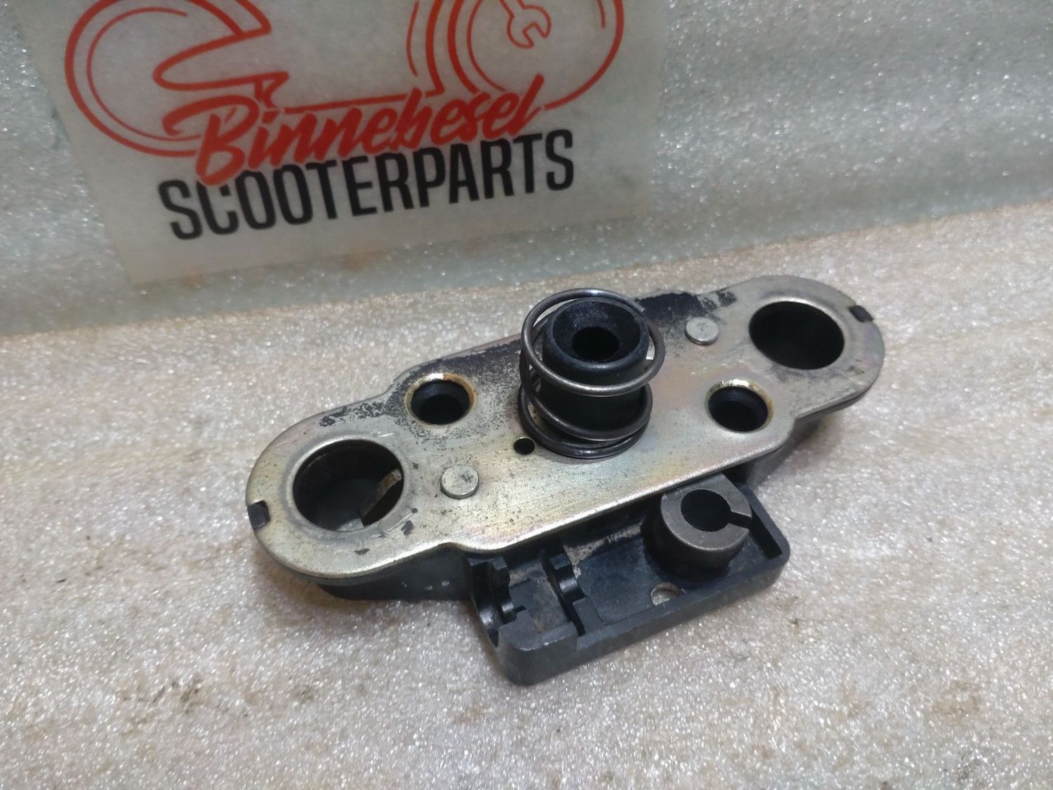 Sitzbankverriegelung Suzuki GS 500 E GM51B