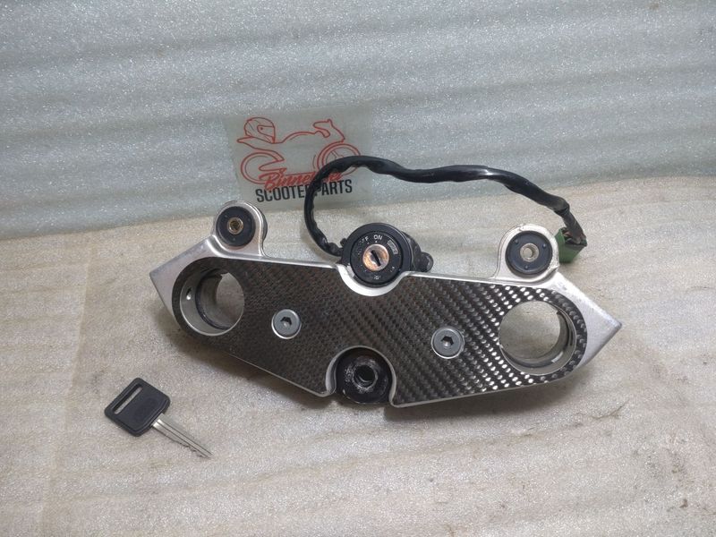 Zündschloss Suzuki GS 500 E GM51B +1 Schlüssel +Gabelbrücke Oben