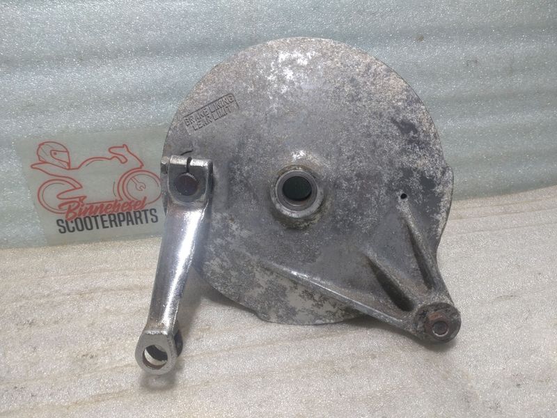Bremsankerplatte Suzuki GSX 400 E GK53C Hinterradnabe #1