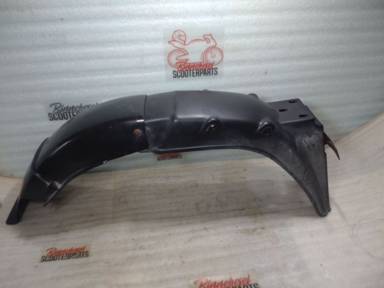 Verkleidung Suzuki GSX 400 E GK53C Heck Kotflügel Kennzeichenhalter #1