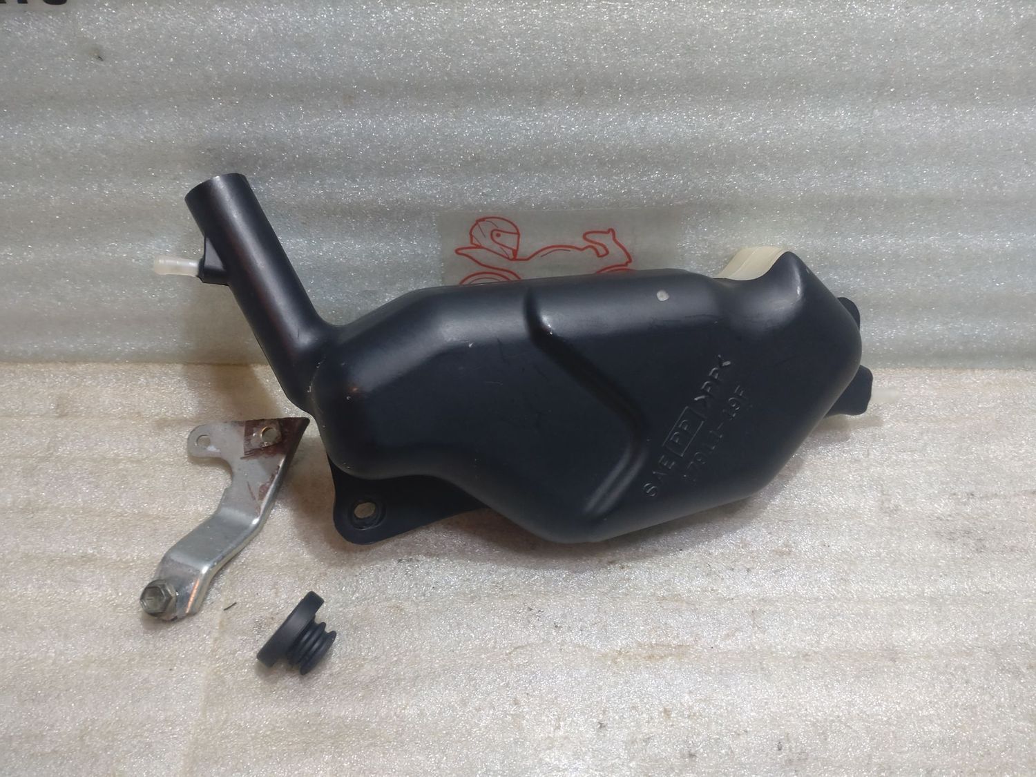 Ausgleichbehälter Suzuki SV 650 S AV1 Kühlmittel #1