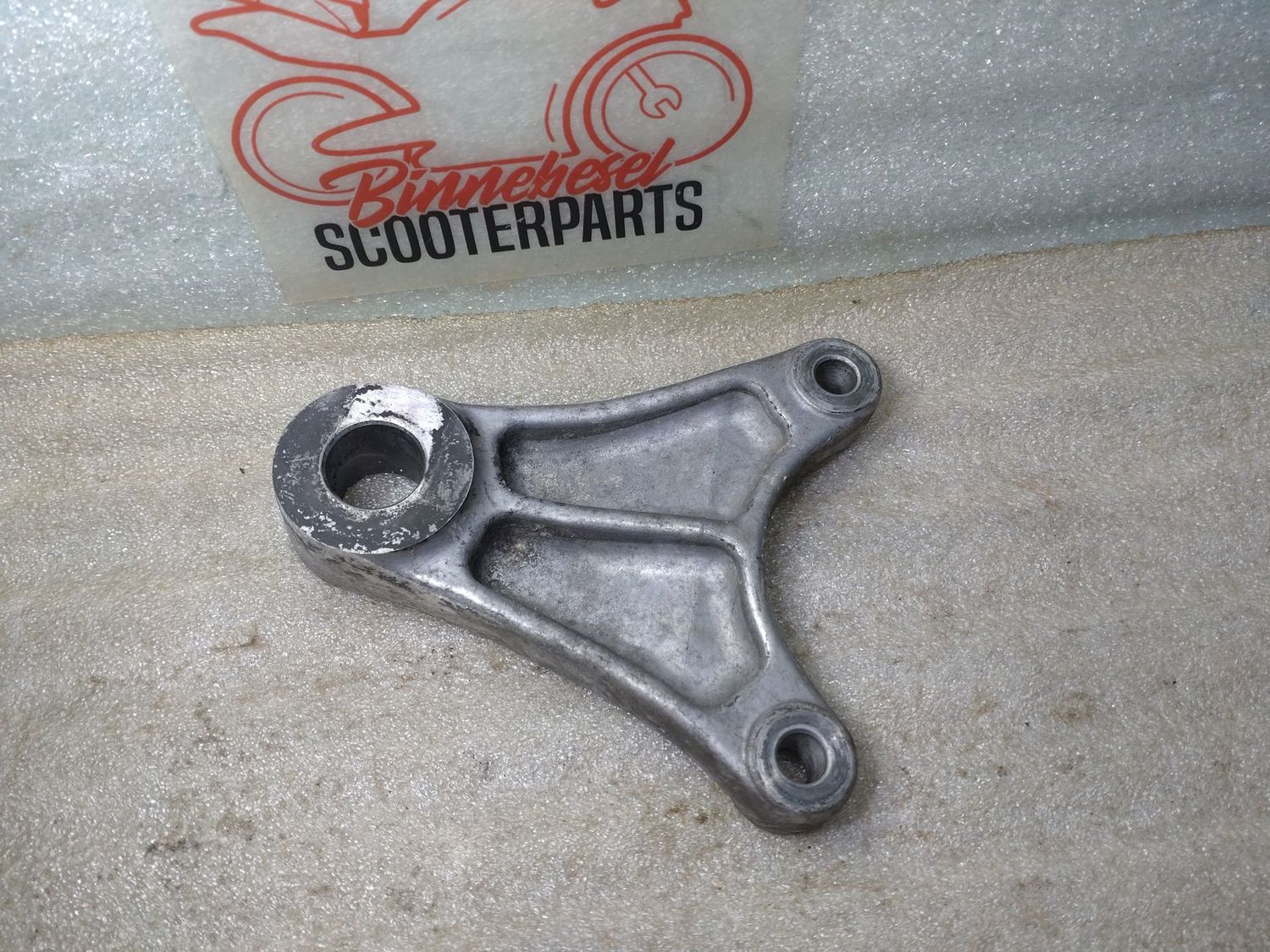 Bremssattelhalter Suzuki SV 650 S AV1 Hinten #1
