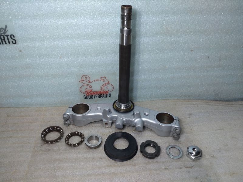 Gabelbrücke Suzuki SV 650 S AV1 Unten #1 +Steuerlager