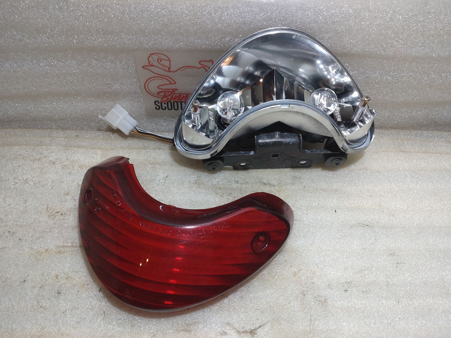 Rücklicht Suzuki SV 650 S AV1 #2 Komplett