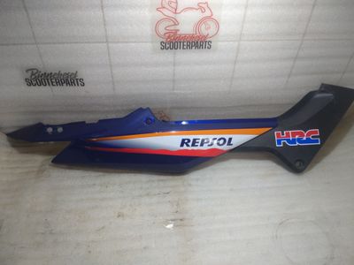 Verkleidung Honda CBR 125 R JC34 Heck Seitenteil Rechts #2 Blau Repsol