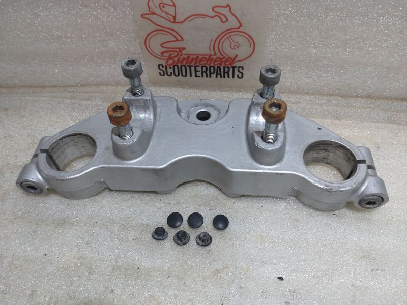 Gabelbrücke Hyosung Cruise 2 GA125 Oben #2 +Schrauben +Gummikappen