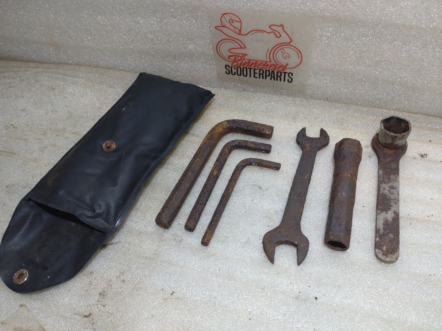 Bordwerkzeug Suzuki VX 800 VS51B