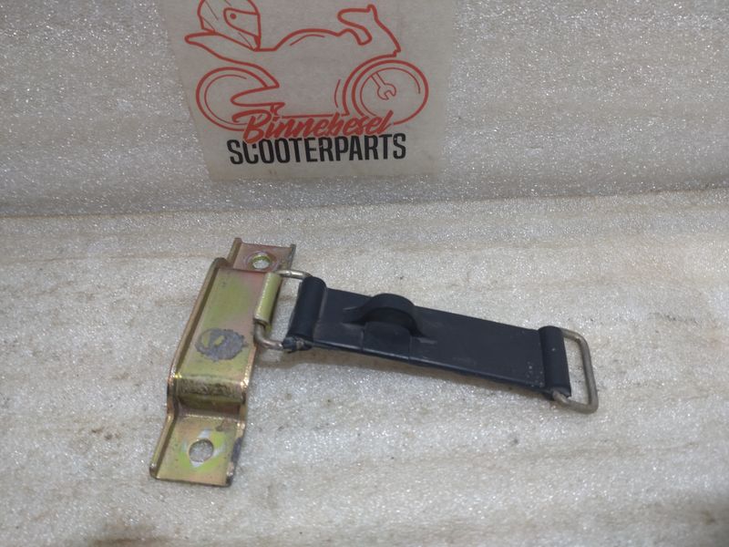 Halterung Hyosung Cruise 2 GA125 Gummihalter +Blech #3
