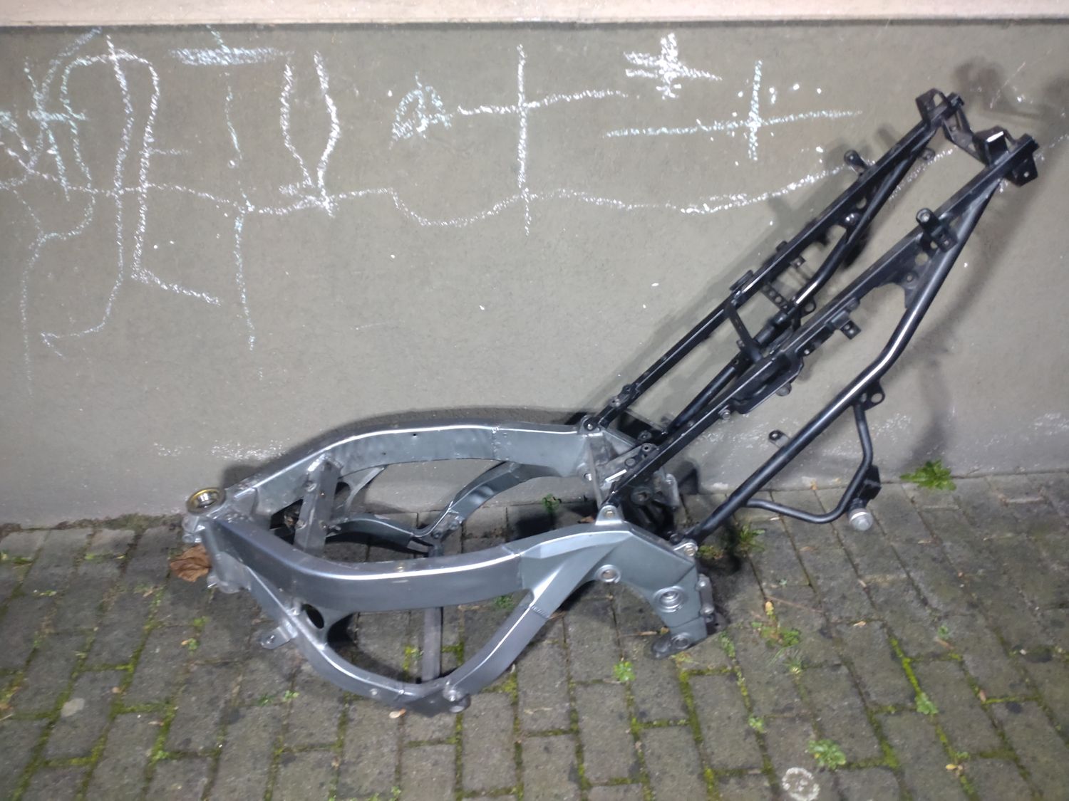 Fahrgestell Kawasaki ZZR 600 D ZX600D601303 +Brief +Schein