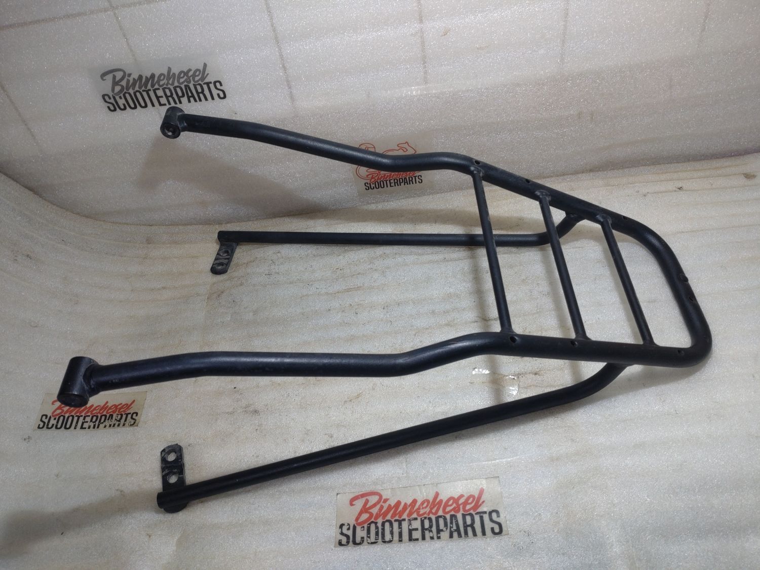 Gepäckbrücke Hyosung Naked GT 125 Gepäckträger