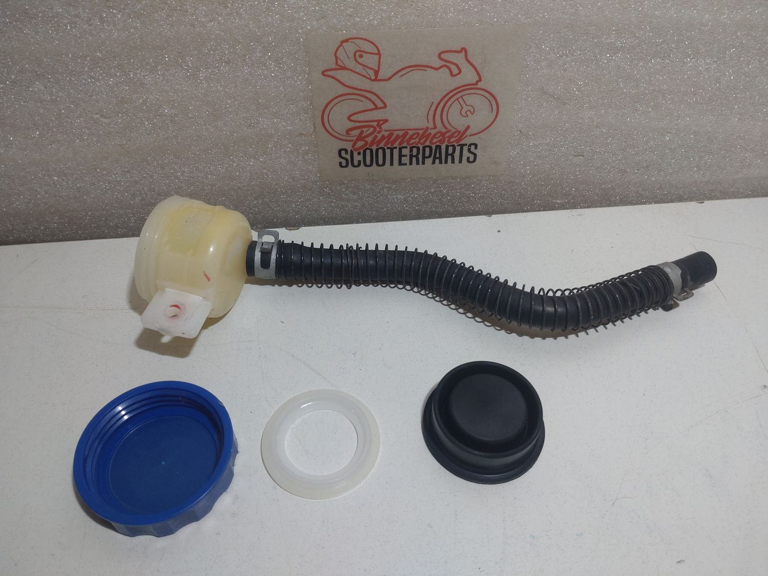 Bremsflüssigkeitsbehälter Kawasaki ZZR 600 D ZX600D Hinterradbremse +Deckel +Membrane