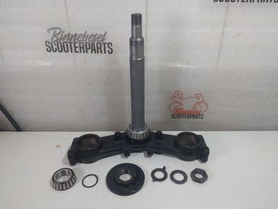 Gabelbrücke Kawasaki ZZR 600 D ZX600D Unten +Steuersatz