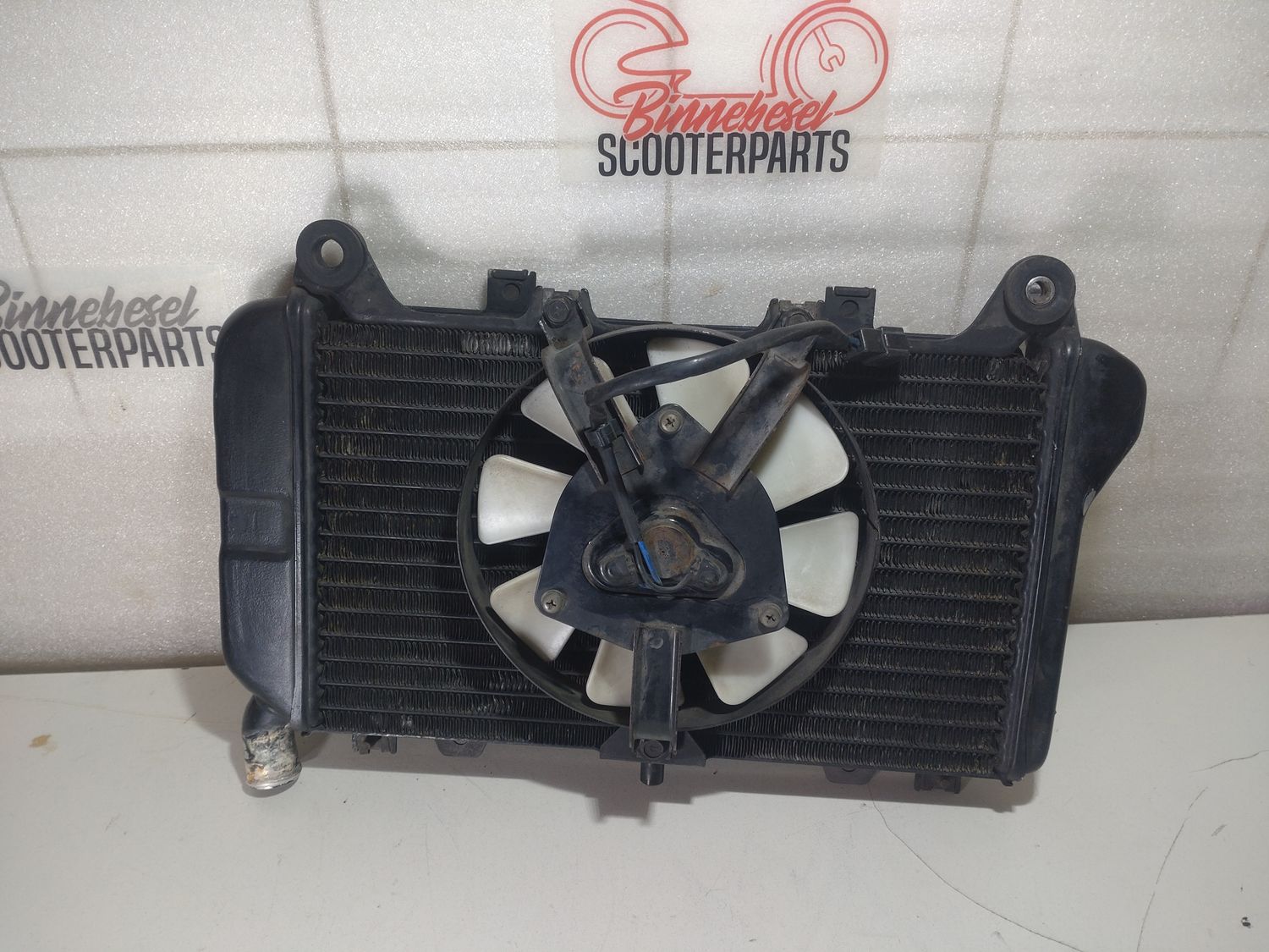 Radiator Kawasaki ZZR 600 D ZX600D +Lüfter