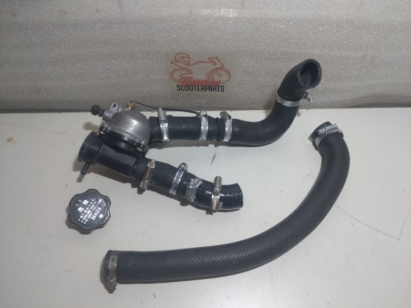 Thermostat Kawasaki ZZR 600 D ZX600D +Gehäuse +Temperaturfühler +Einfüllstutzen