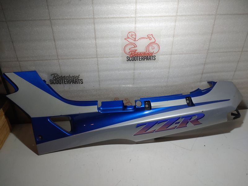 Verkleidung Kawasaki ZZR 600 D ZX600D Heck Seitenteil Links #2 Blau Silber