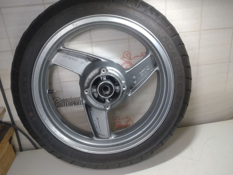 Felge Kawasaki ZZR 600 D ZX600D Hinten Enkei R-1263 J17xMT4,50 +Reifen 160-60ZR17