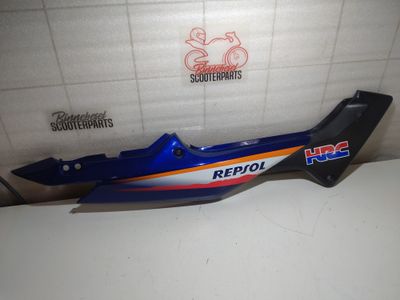 Verkleidung Honda CBR 125 R JC34 Heck Seitenteil Rechts #3 Blau Repsol