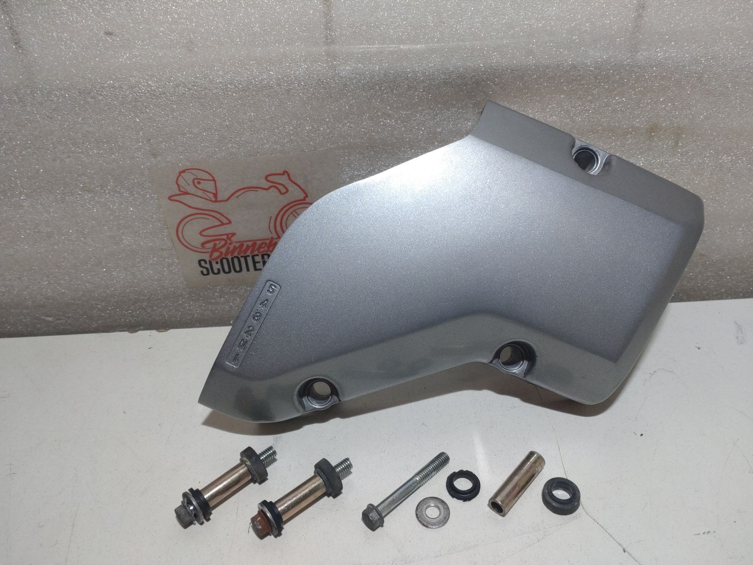 Ritzelabdeckung Suzuki VX 800 VX51B +Schrauben