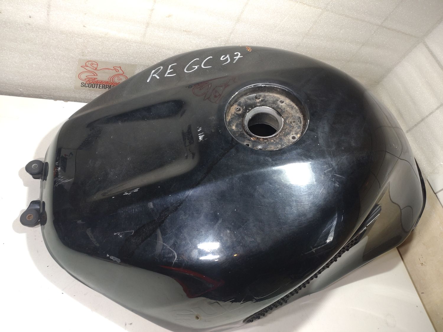 Benzintank Suzuki GSX-R 750 WVBD Innen Rostfrei