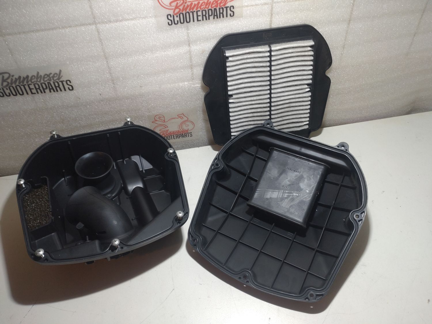 Luftfilter Suzuki Gladius SFV 650 WVCX Komplett +Ansaugbrücken Airbox