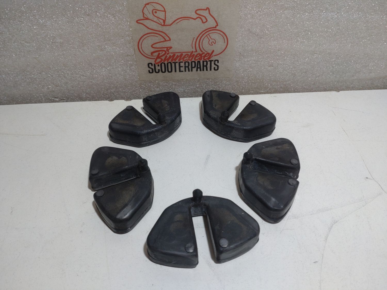 Ruckdämpfer Suzuki Gladius SFV 650 WVCX Hinterrad Komplett