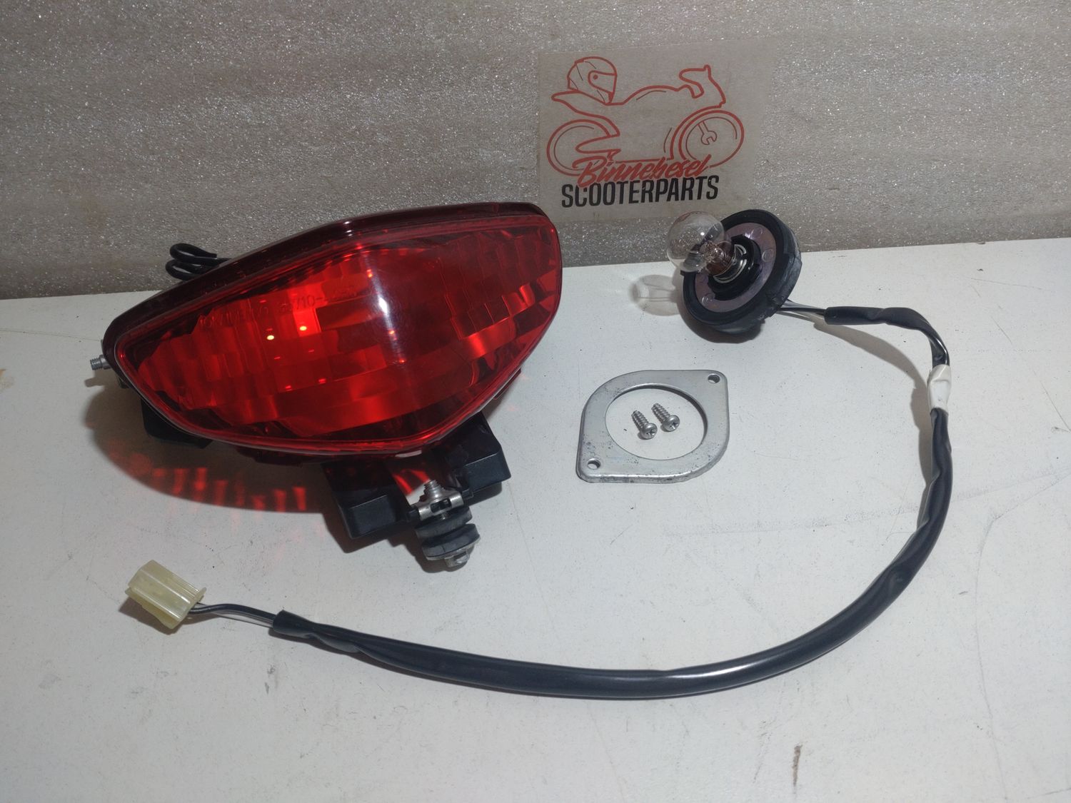 Rücklicht Suzuki Gladius SFV 650 WVCX Komplett