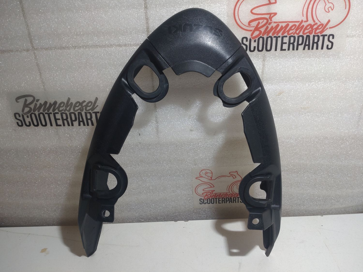 Verkleidung Suzuki Gladius SFV 650 WVCX Heck Oben Komplett 3Tlg 47311-44H +47312-44H +47313-44H