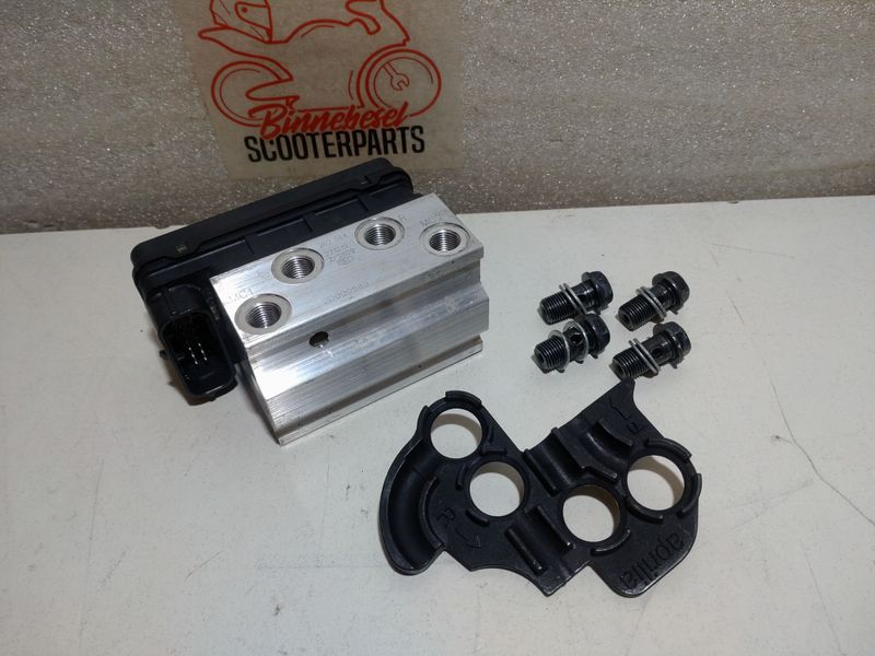 ABS Pumpe Aprilia Tuono 125 IE 4T ABS E5 2021-2024 Pumpensteuerung 2D000583 +Verkleidung DIS. 2B007564