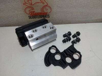 ABS Pumpe Aprilia Tuono 125 IE 4T ABS E5 2021-2024 Pumpensteuerung 2D000583 +Verkleidung DIS. 2B007564
