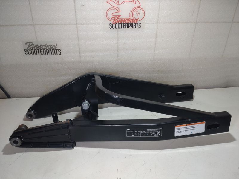 Schwinge Aprilia Tuono 125 IE 4T ABS E5 2021-2024 Hinterrad +Hülsen Schwinge Aprilia Tuono 125 IE 4T ABS E5 2021-2024 Hinterrad +Hülsen