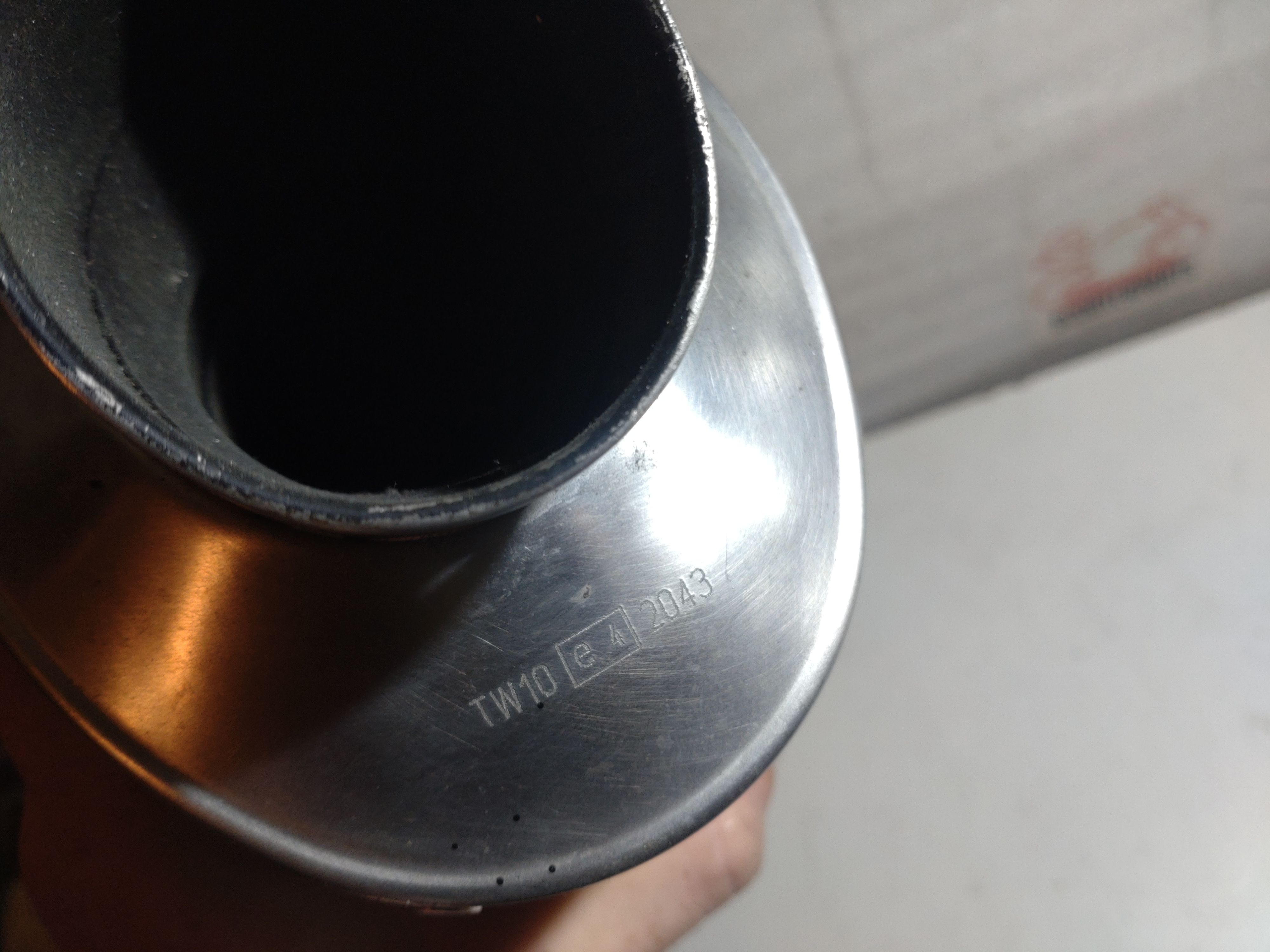 Auspuff Suzuki Bandit GSF 1200 S WVA9 Endschalldämpfer Sebring Twister TW10 e4 2043