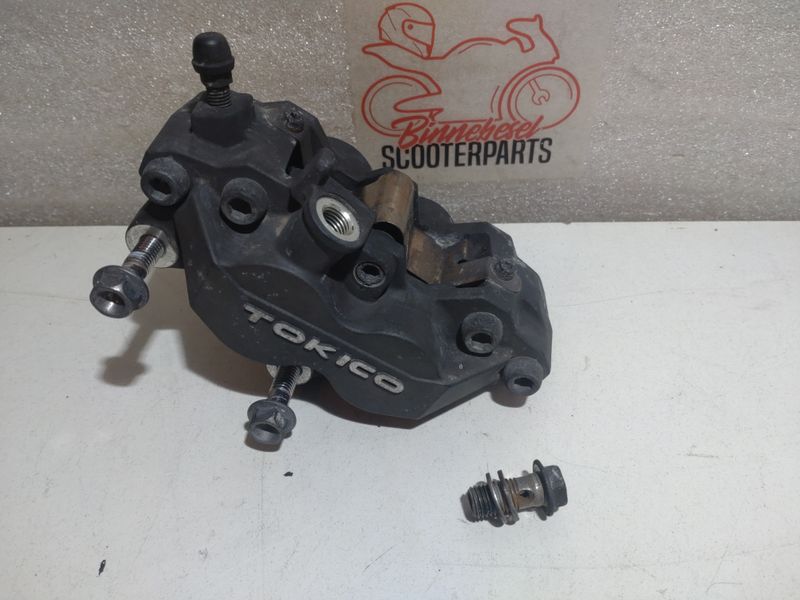 Bremssattel Suzuki GSX-R 750 WVBD Vorn Links Tokico K1 K2 K3 GSX-R 600 750 Bremssattel Suzuki GSX-R 750 WVBD Vorn Links Tokico K1 K2 K3 GSX-R 600 750