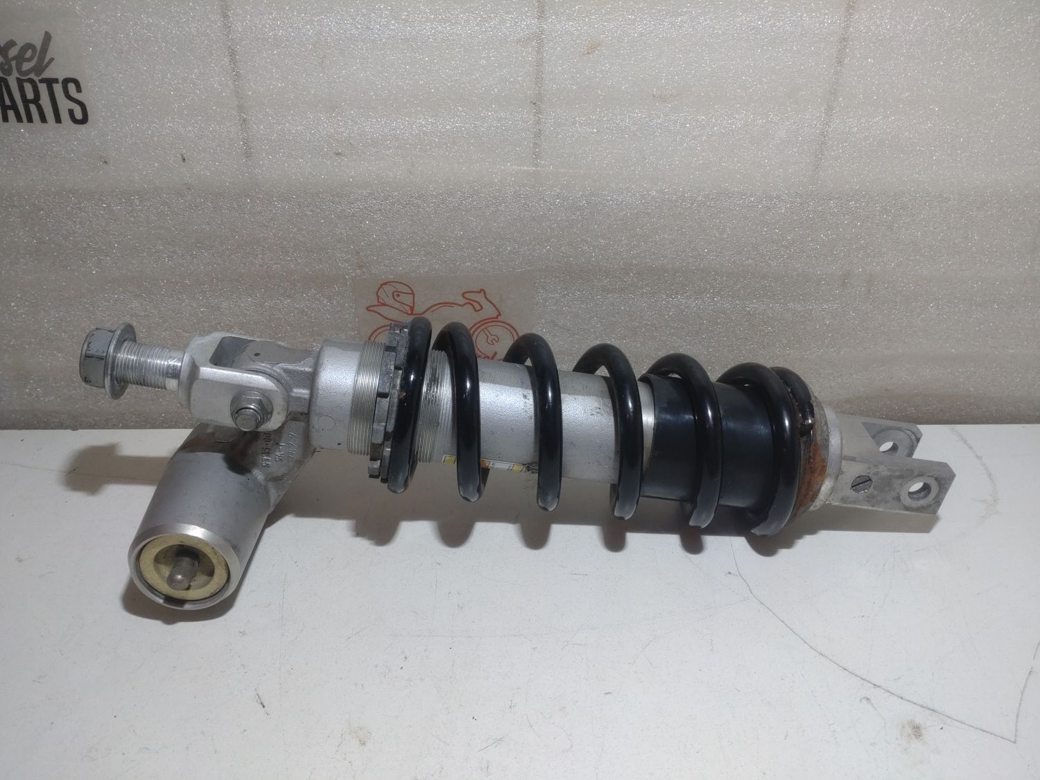 Federbein Suzuki GSX-R 750 WVBD 325mm +Aufnahme Oben S335-00 SA-1 K1 K2 K3 GSX-R 600 750