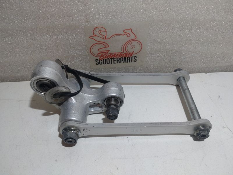 Umlenkknochen Suzuki GSX-R 750 WVBD Federbein Umlenkung K1 K2 K3 GSX-R 600 750 Umlenkknochen Suzuki GSX-R 750 WVBD Federbein Umlenkung K1 K2 K3 GSX-R 600 750