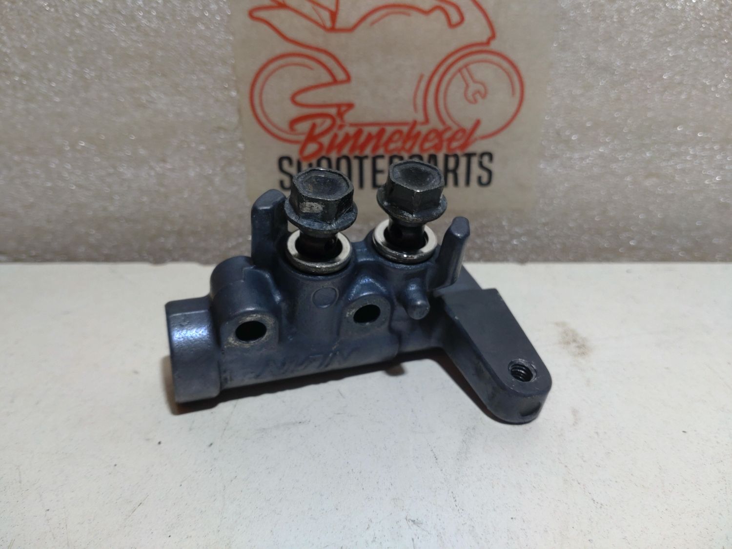 Bremskraftverteiler Honda VFR 800 FI RC46 Nissin